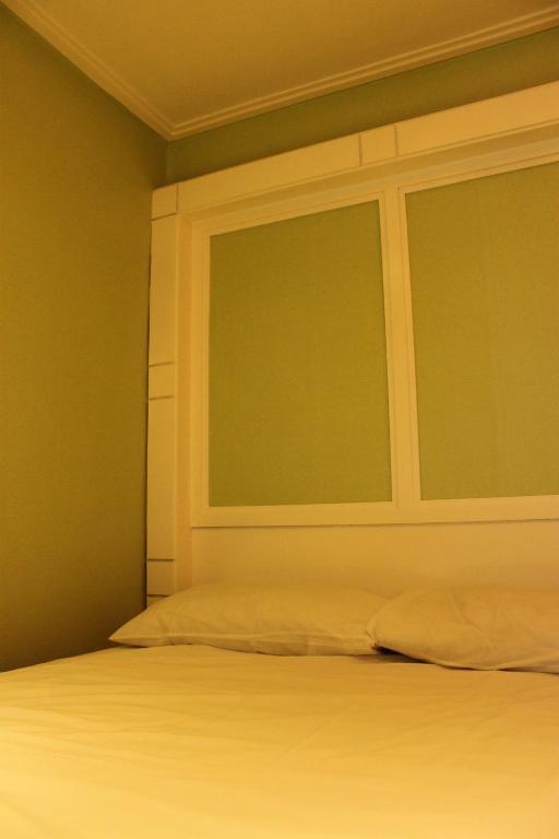 Korea 6 Hotel 2*