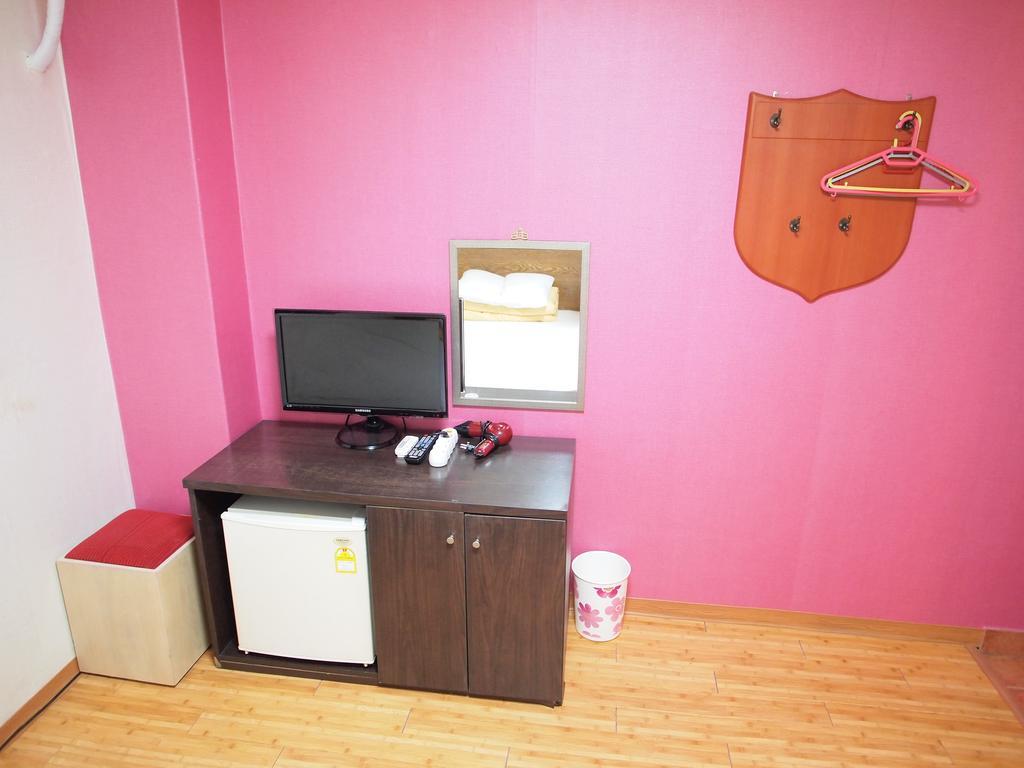Hostel Shinchon Seoul