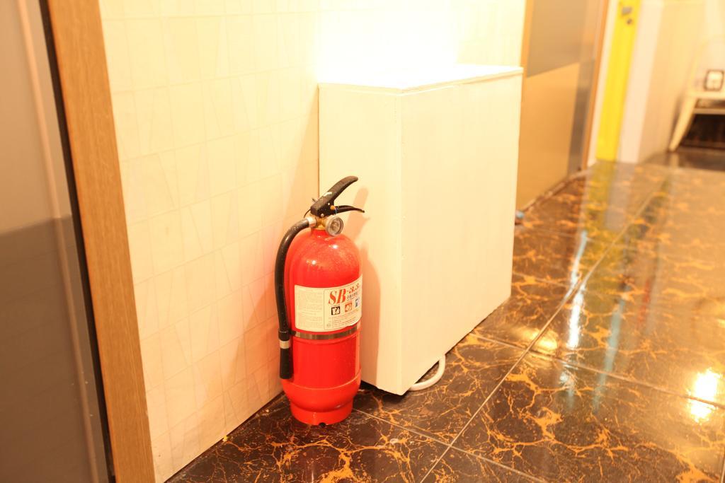 Hotel Leo Youngdeungpo 2*