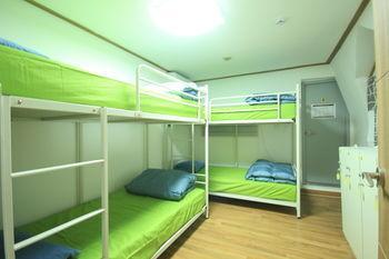 Hostel The One Hongdae In - Foreigner Only *