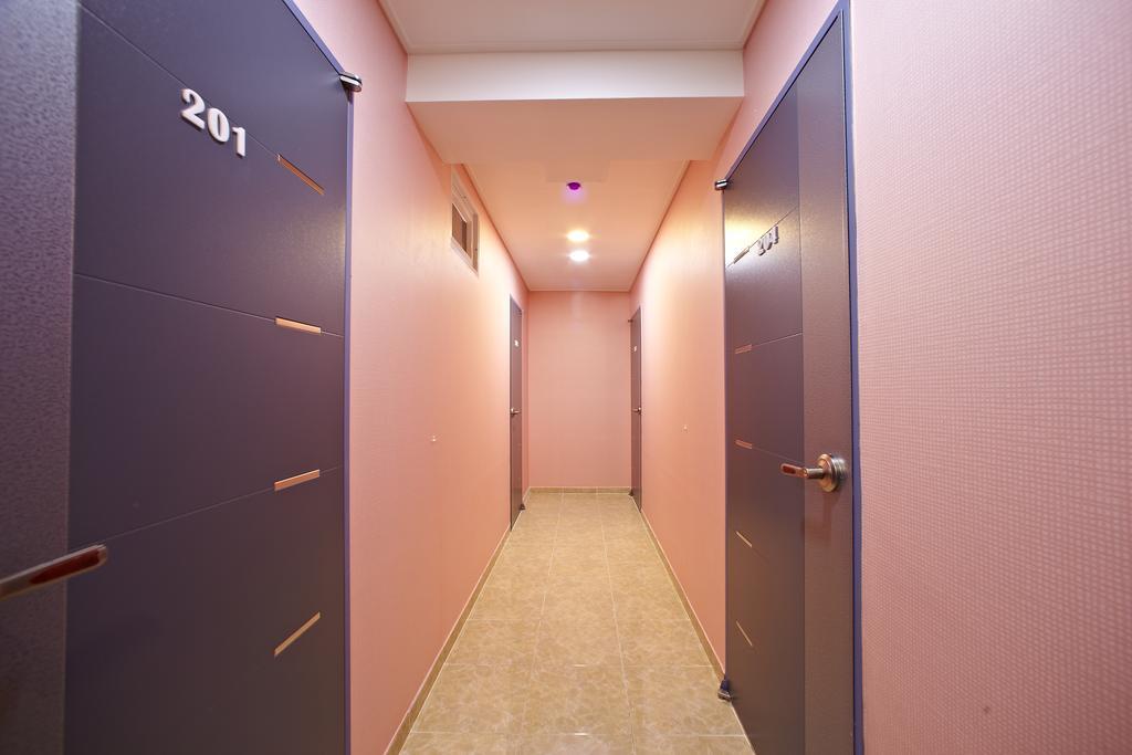 Hotel Rainbow Myeongdong