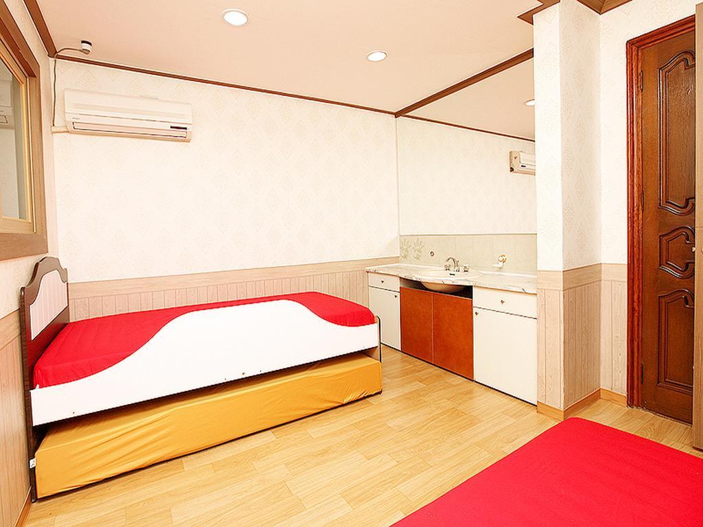 Myeongdong Albergue