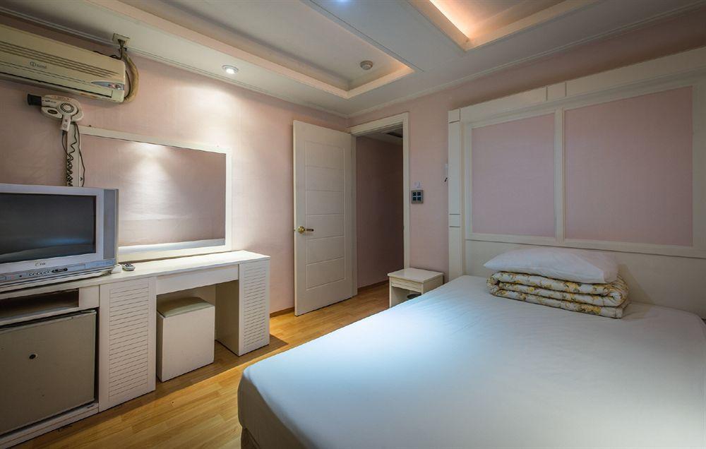 Hotel Korea 6