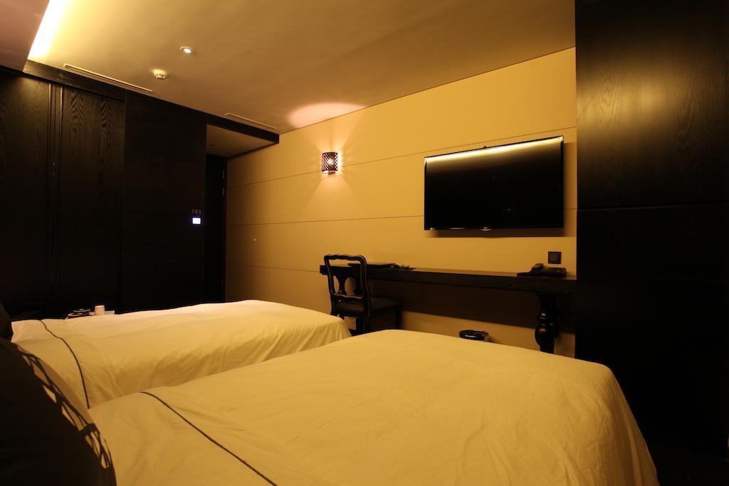 Cullinan Wangsimni Seoul