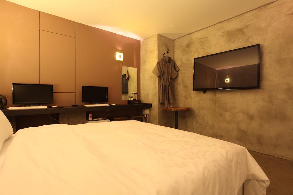 Lusso Seoul