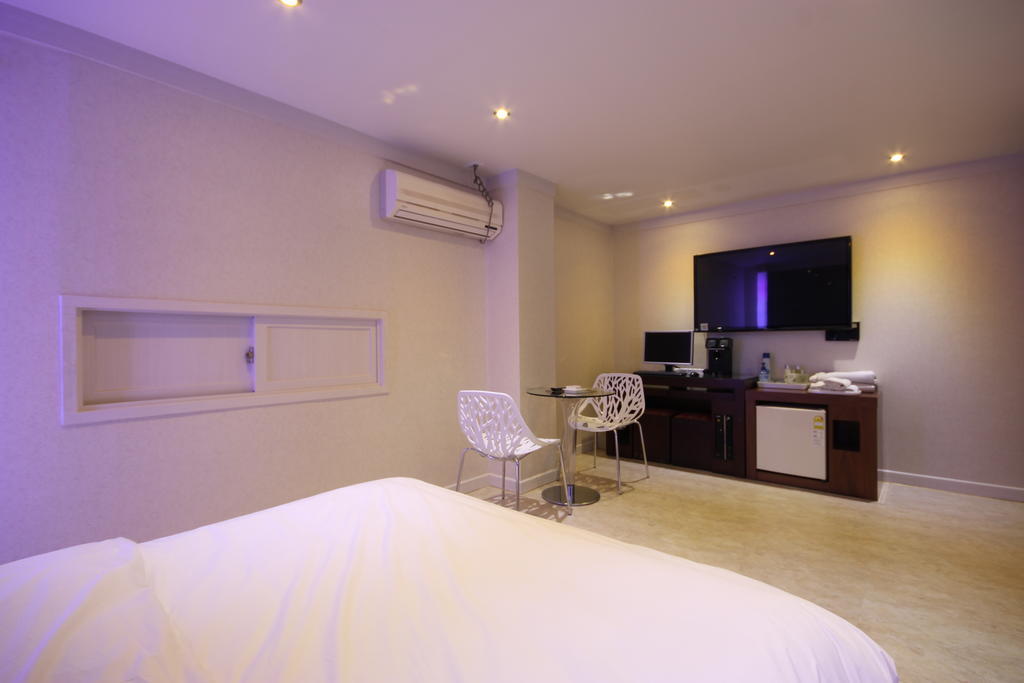 Hotel Fiona 2*