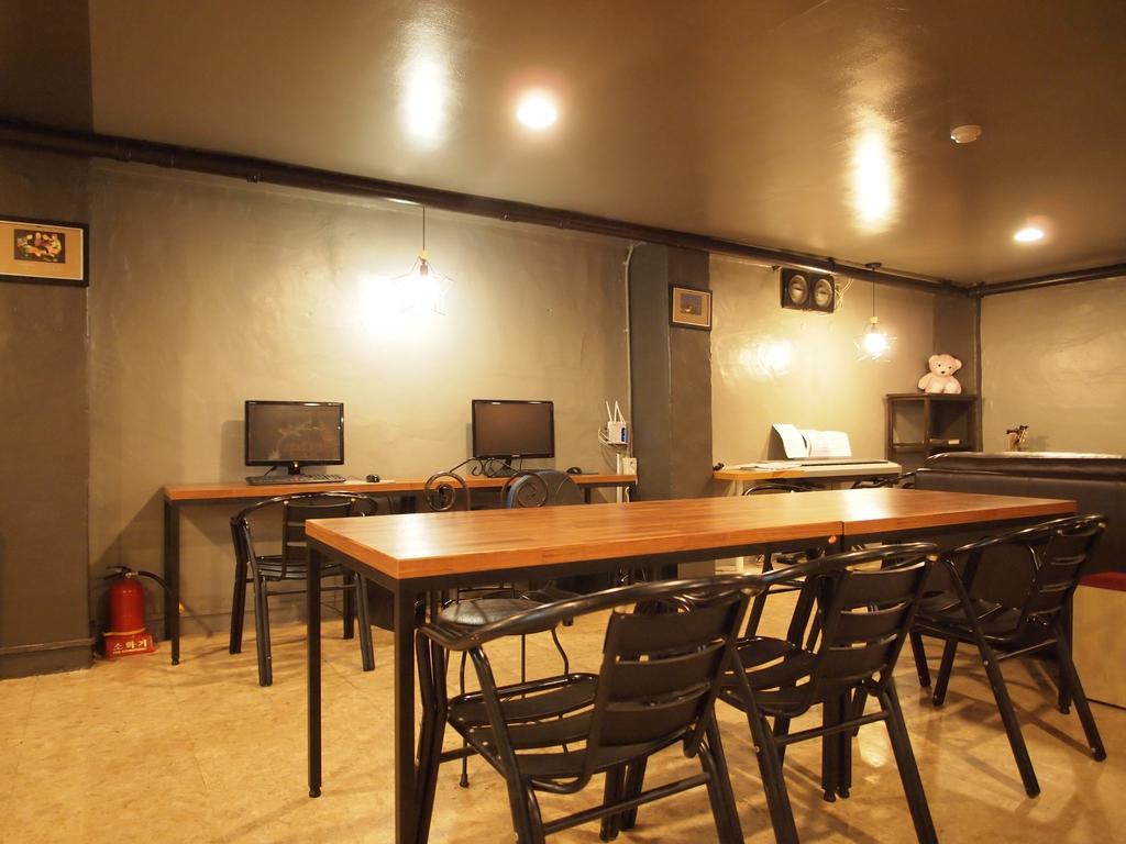 Hostel Shinchon Seoul