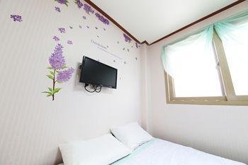Hostel Myeongdong *