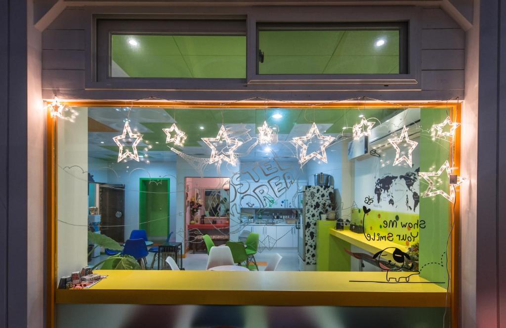 Korea 6 Hotel 2*