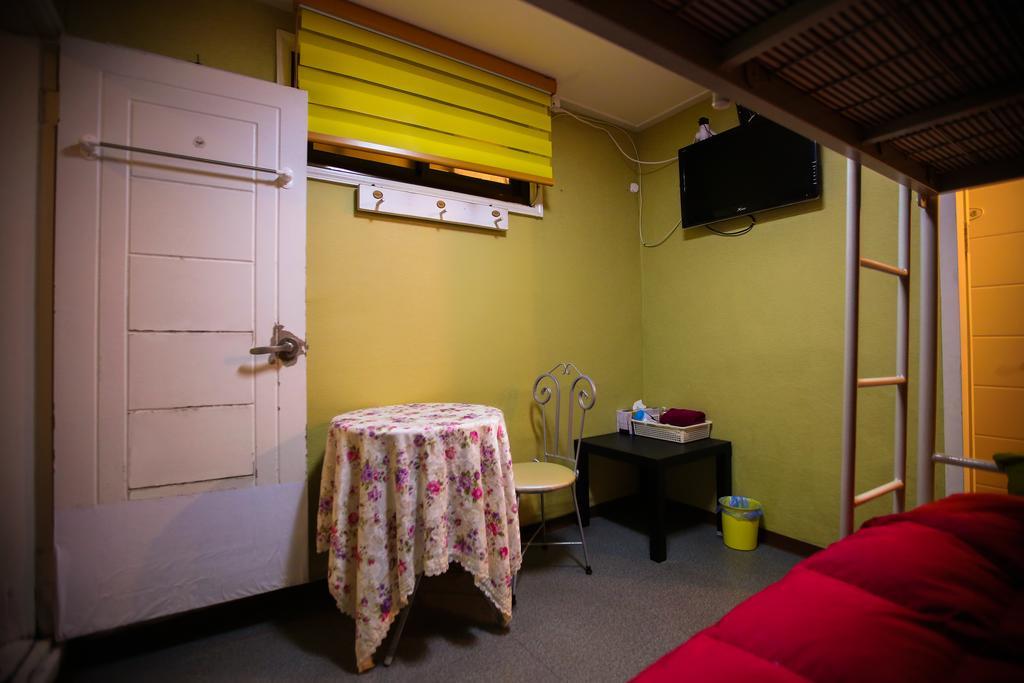 Guest house Korstay Station