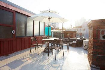 Owl Guesthouse - Hostel Hotel 2*
