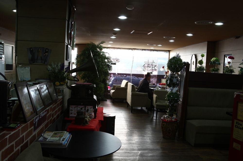 Namdaemun Palace 3*