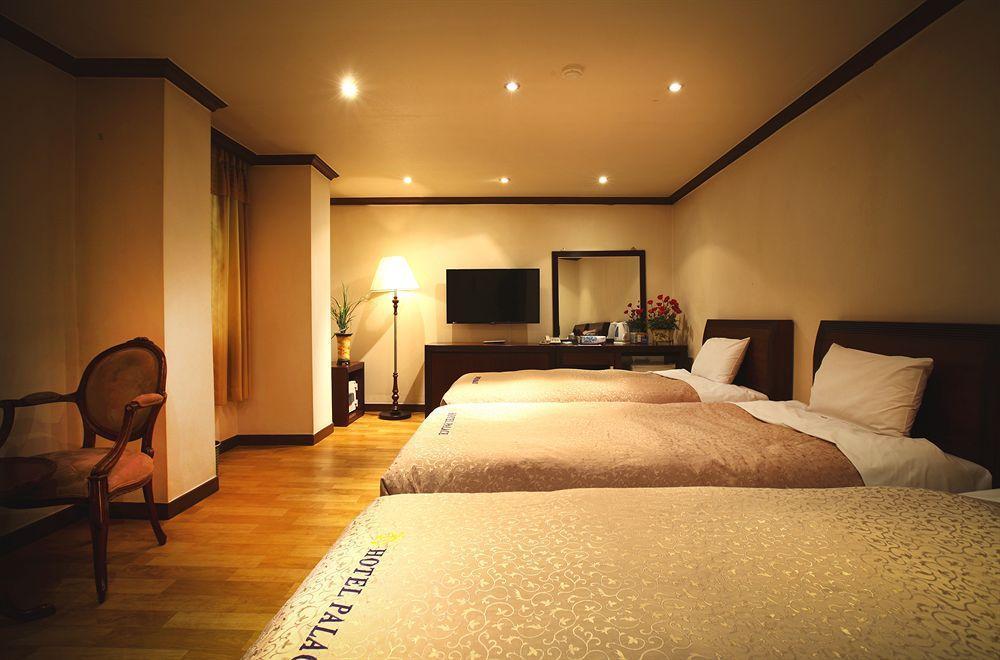 Namdaemun Palace 3*