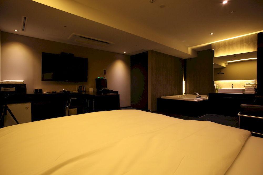 Adlige Motel 3*