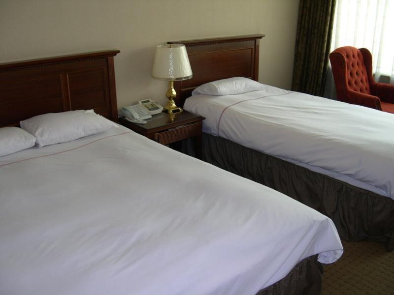 Hotel Ellui 4*