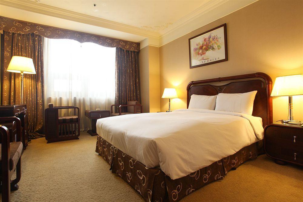 La Mir Hotel 3*