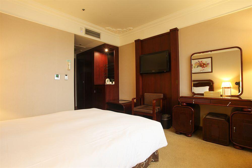 La Mir Hotel 3*