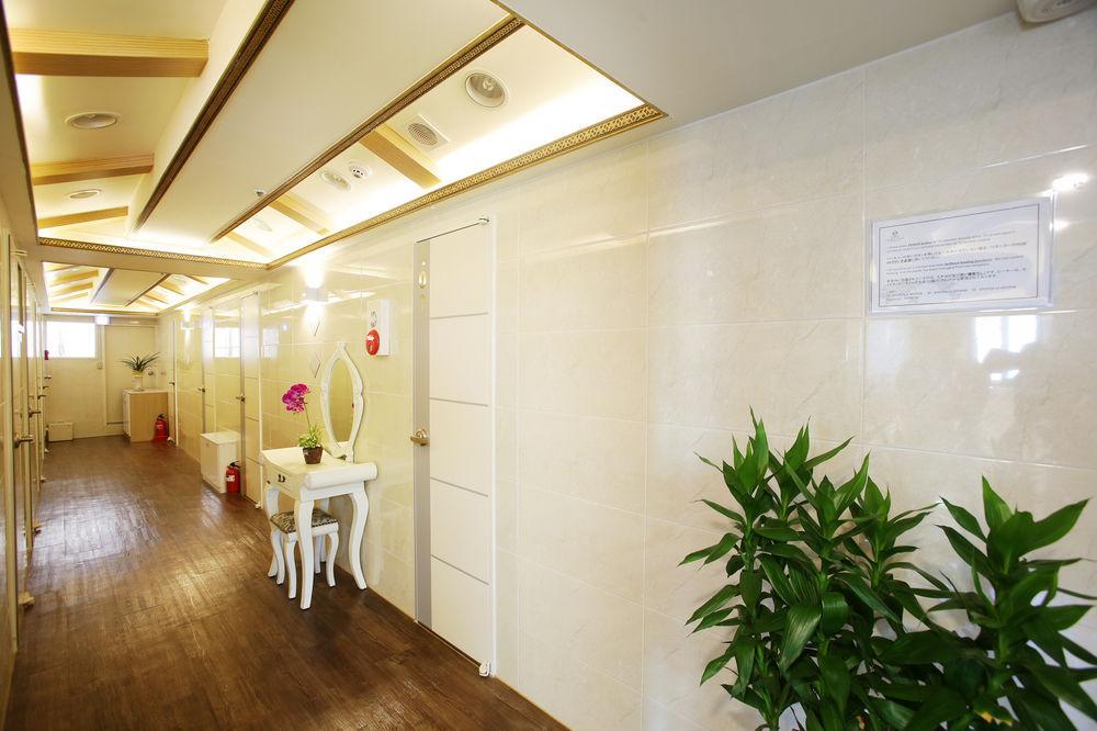 K-Pop Residence Myeongdong 1 2*