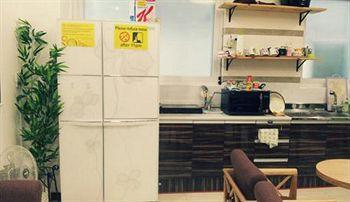 Apple Backpackers Hostel *