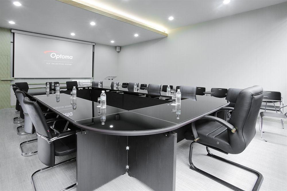 Ever8 Serviced Aparthotel