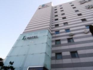 Hotel L