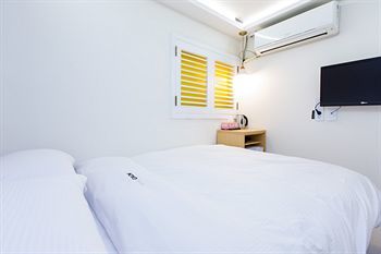 Hotel Gaon Golden Park Dongdaemun 3*