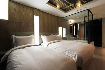 Hotel Richwell 3*
