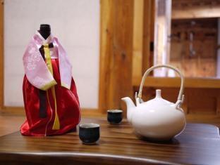 Guest house Haemil Hanok Seoul