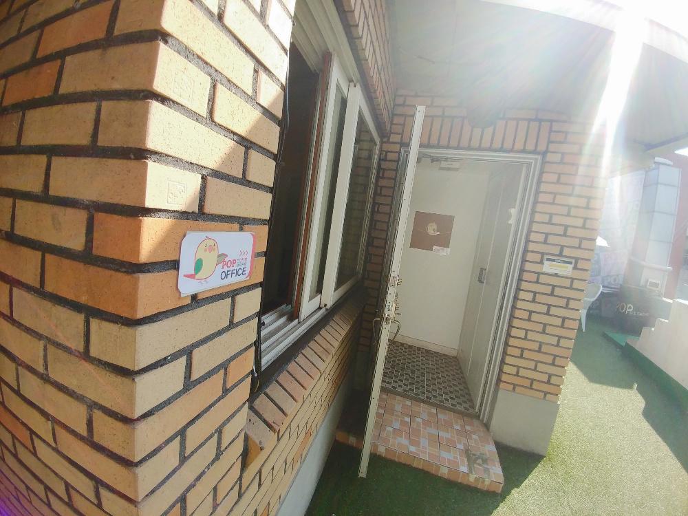 Pop @ Itaewon Guesthouse 2*