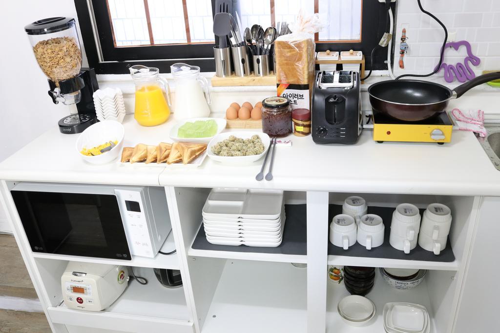 Moons Hostel Myeongdong Casa de hóspedes