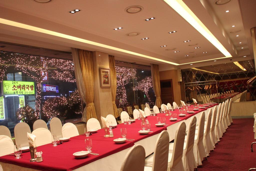 Hotel Rex