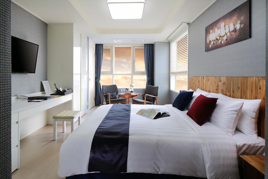 Ever8 Serviced Aparthotel 3*
