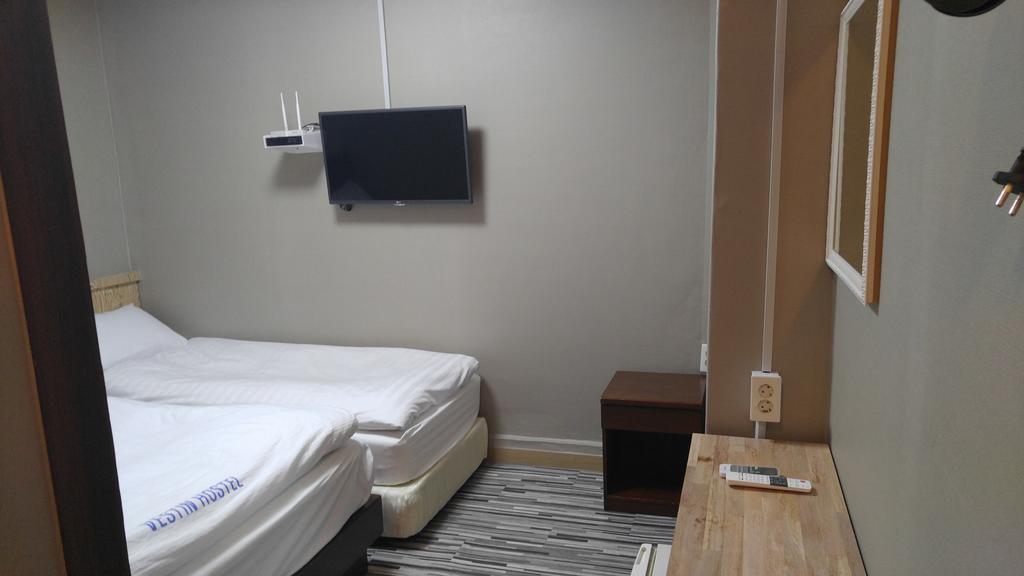 Myeongdong Time Hostel Seoul