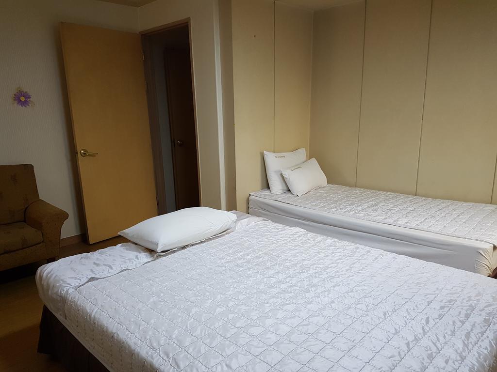 New Boolim Tourist Hotel 2*