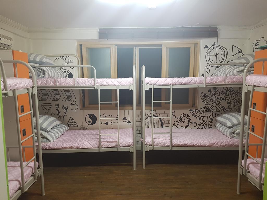 Pop @ Itaewon Guesthouse Seoul