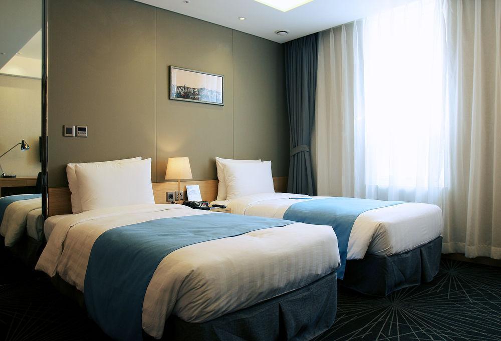 Hotel Days By Wyndham Myeongdong Seoul