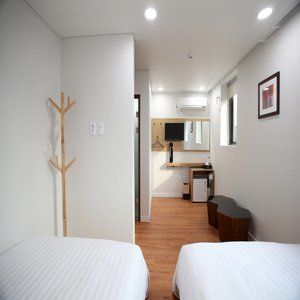 K-pop Station Guest house 2*