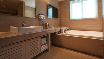 Hotel Voll 3*