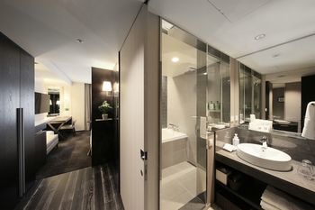 Hotel Solaria Nishitetsu Myeongdong 3*