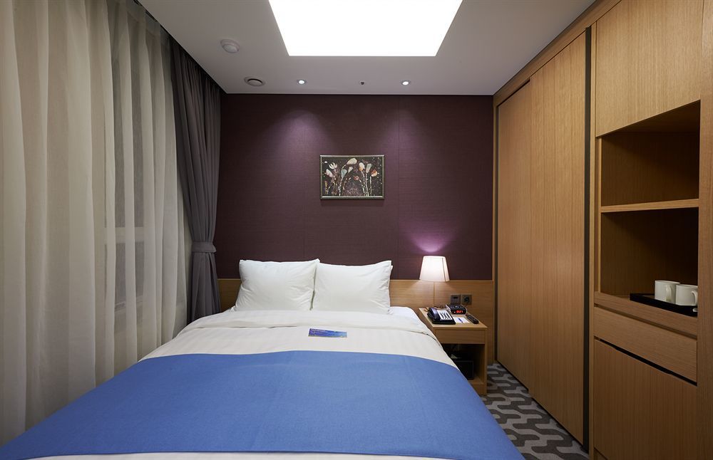 Days By Wyndham Myeongdong Hotel 3*