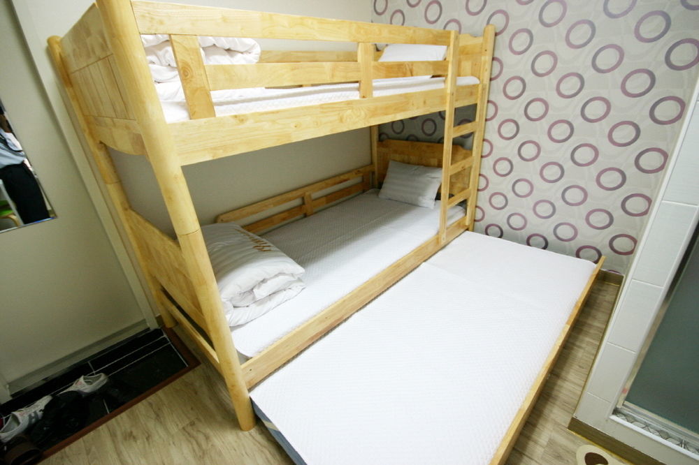 Tomo Rumah tetamu 2*