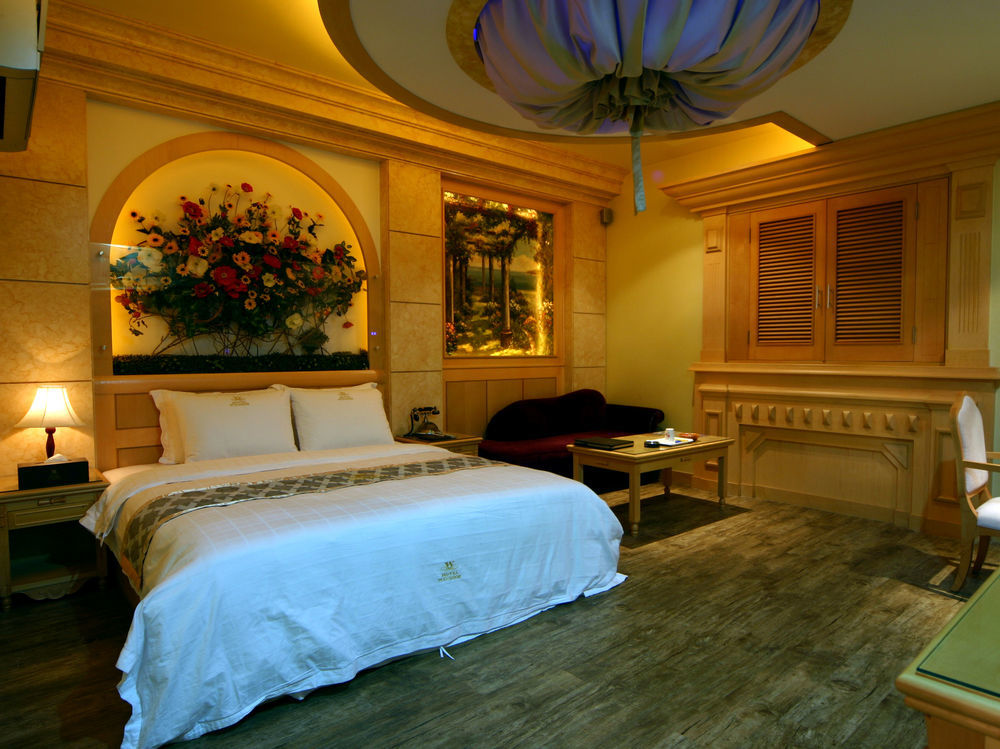 Windsor Hotel 2*