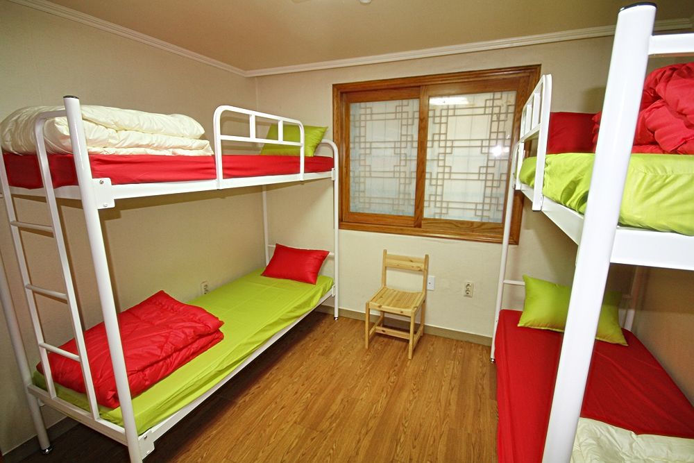 Zzzip In Hongdae Hostel