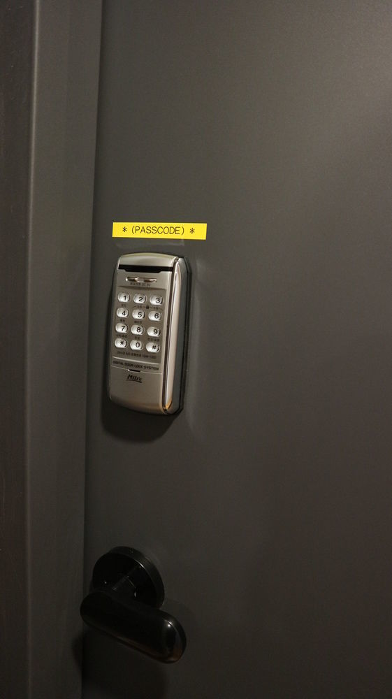 Hostel Zzzip In Hongdae *