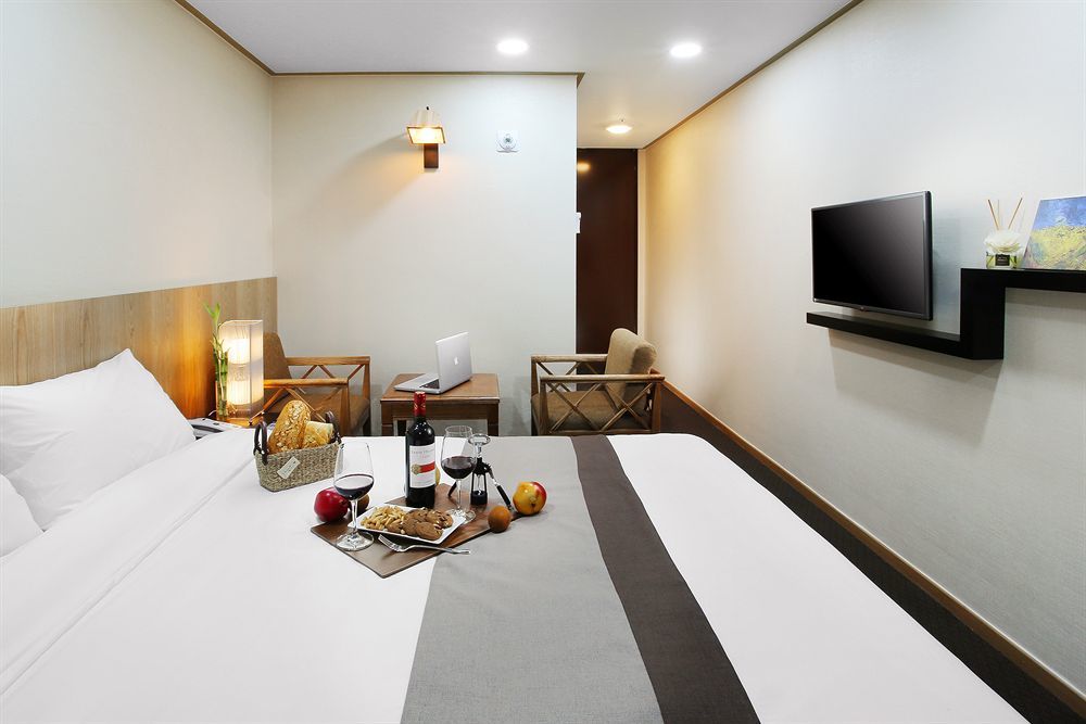 Golden Dongdaemun Hotel 3*