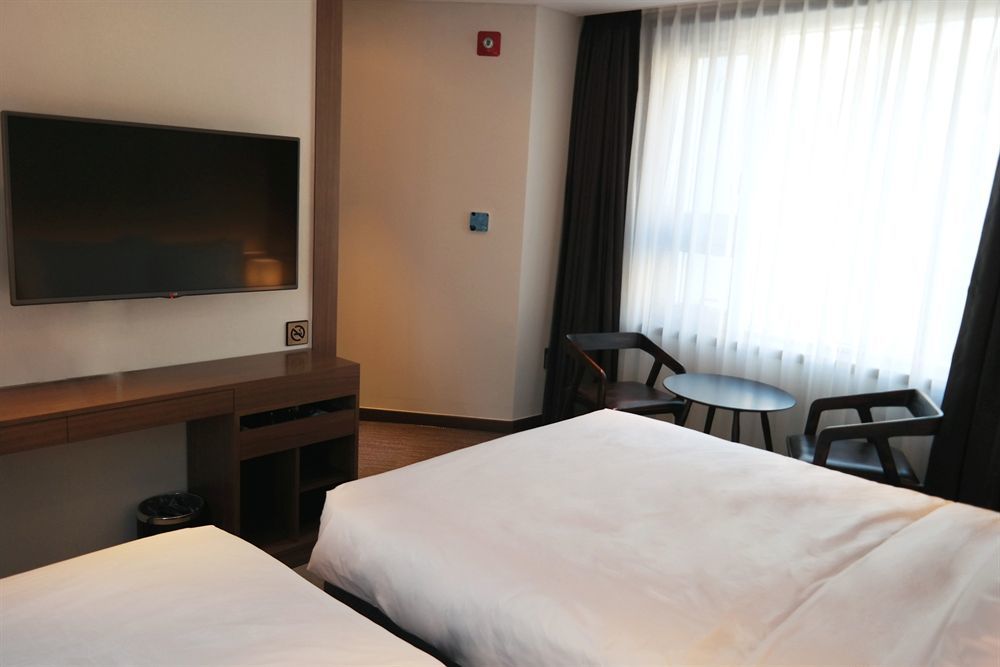 Cs Avenue Tourist Hotel Seoul