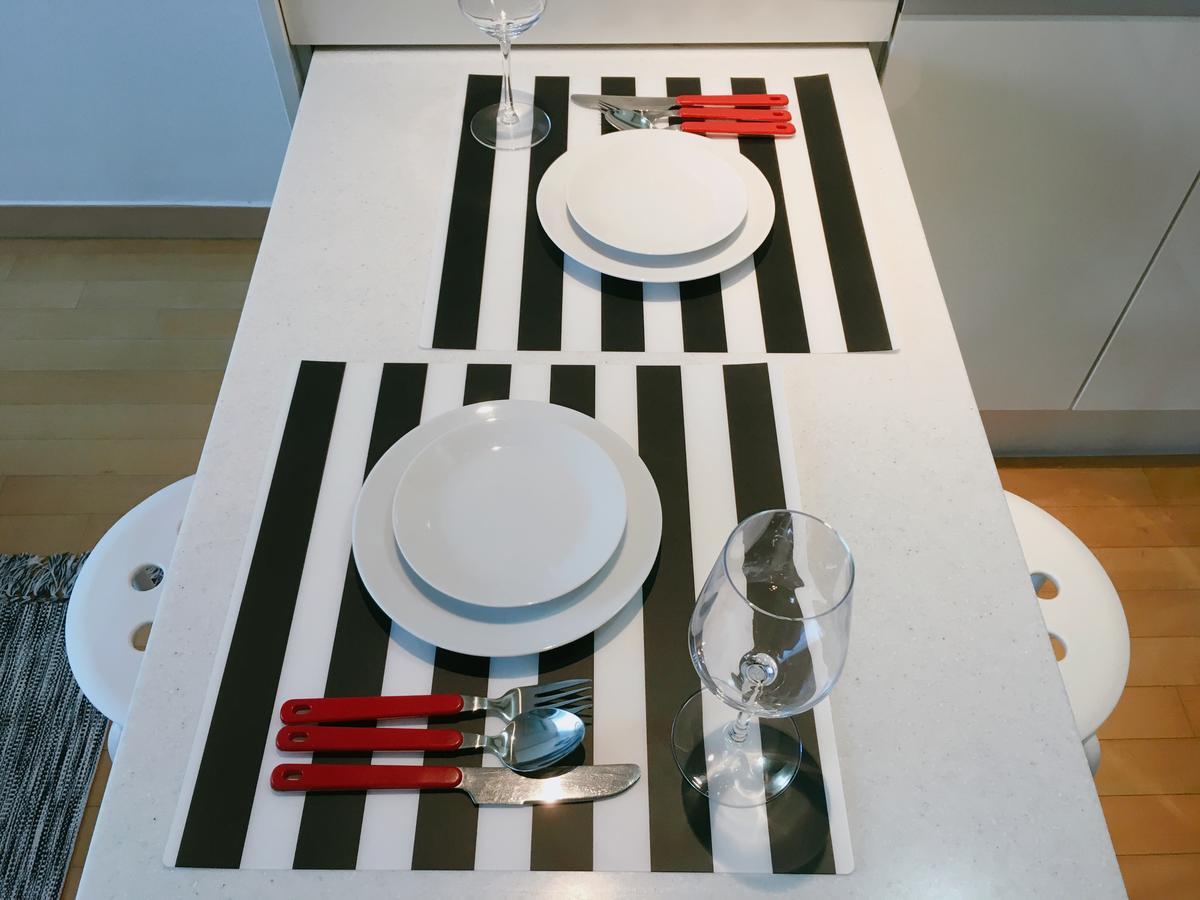 Jamsil House Apartment *