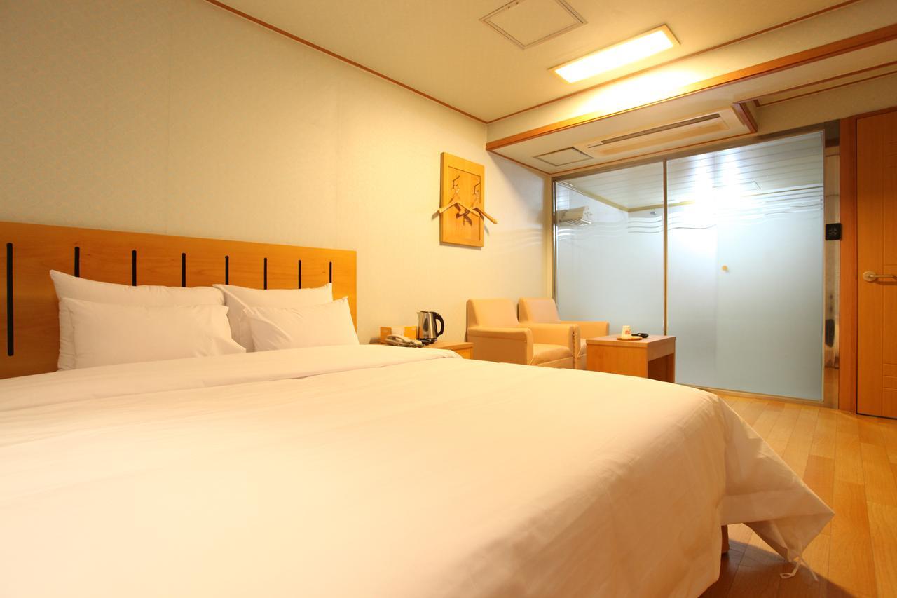 Prince 2* Seoul
