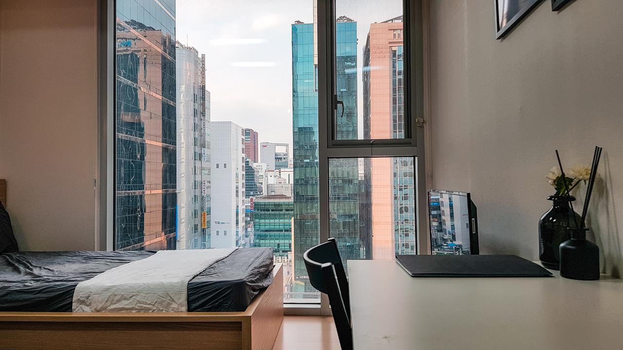 J Studio Gangnam Station Apartment
