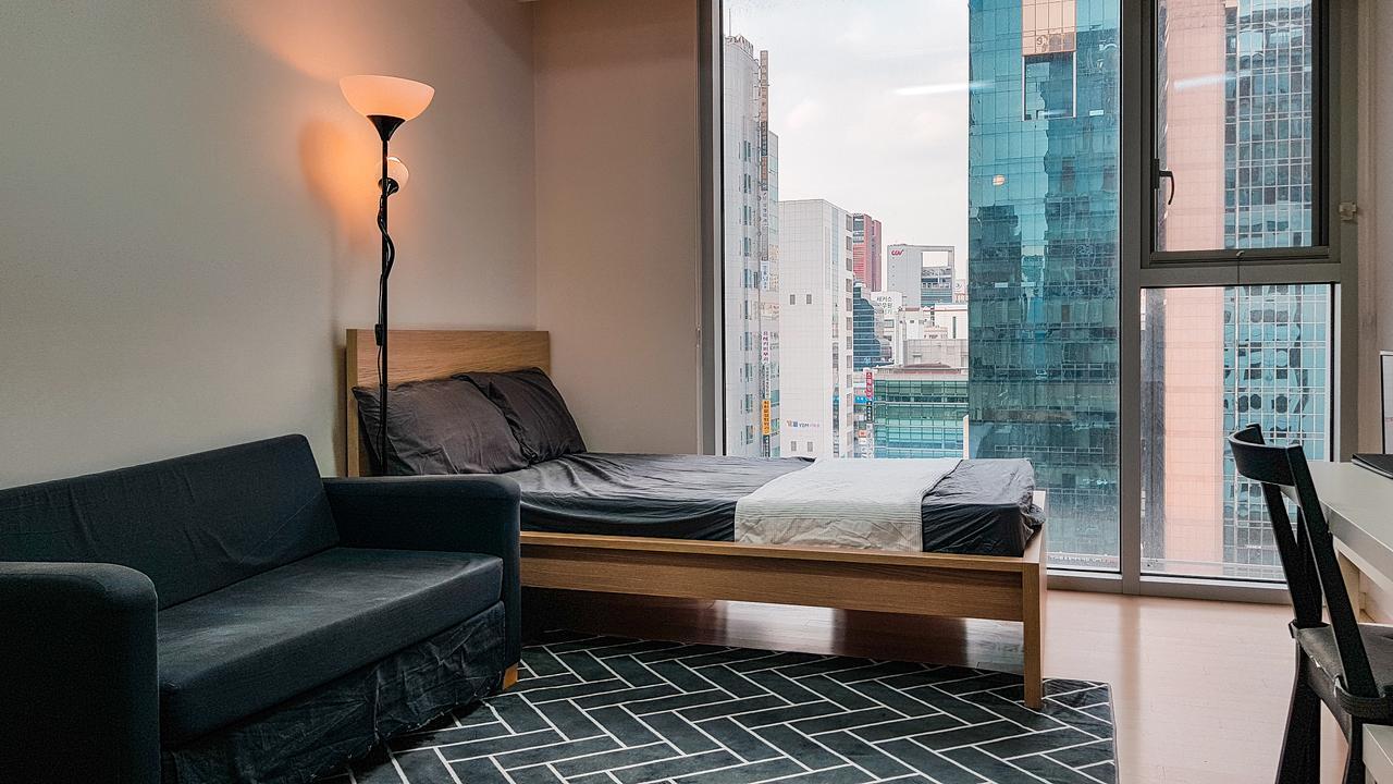 Apartment J Studio Gangnam Station